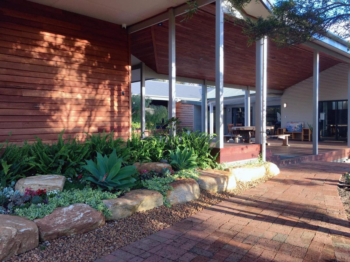 Grape Juice Retreat Rustic Romantic Gateway 5Mins To Beaches & Town Margaret River Bagian luar foto