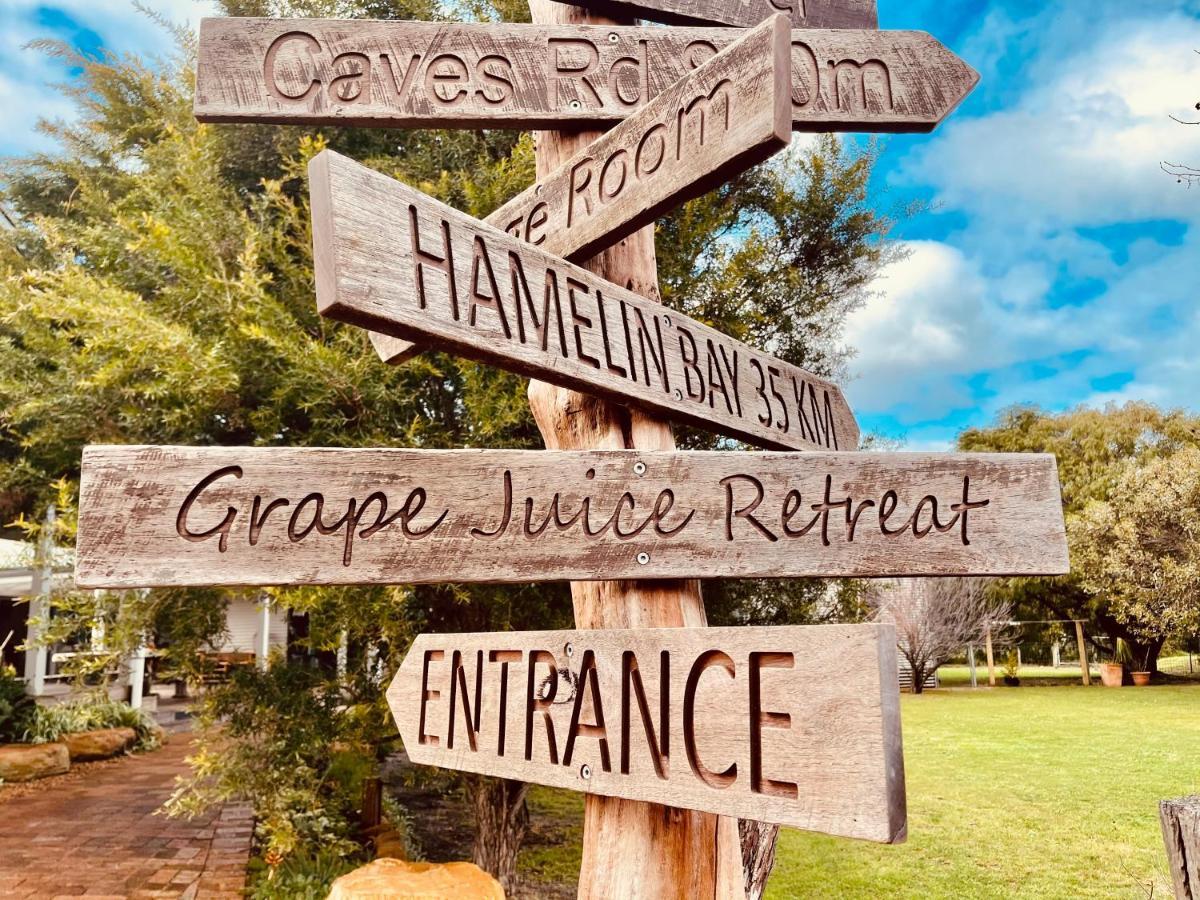 Grape Juice Retreat Rustic Romantic Gateway 5Mins To Beaches & Town Margaret River Bagian luar foto