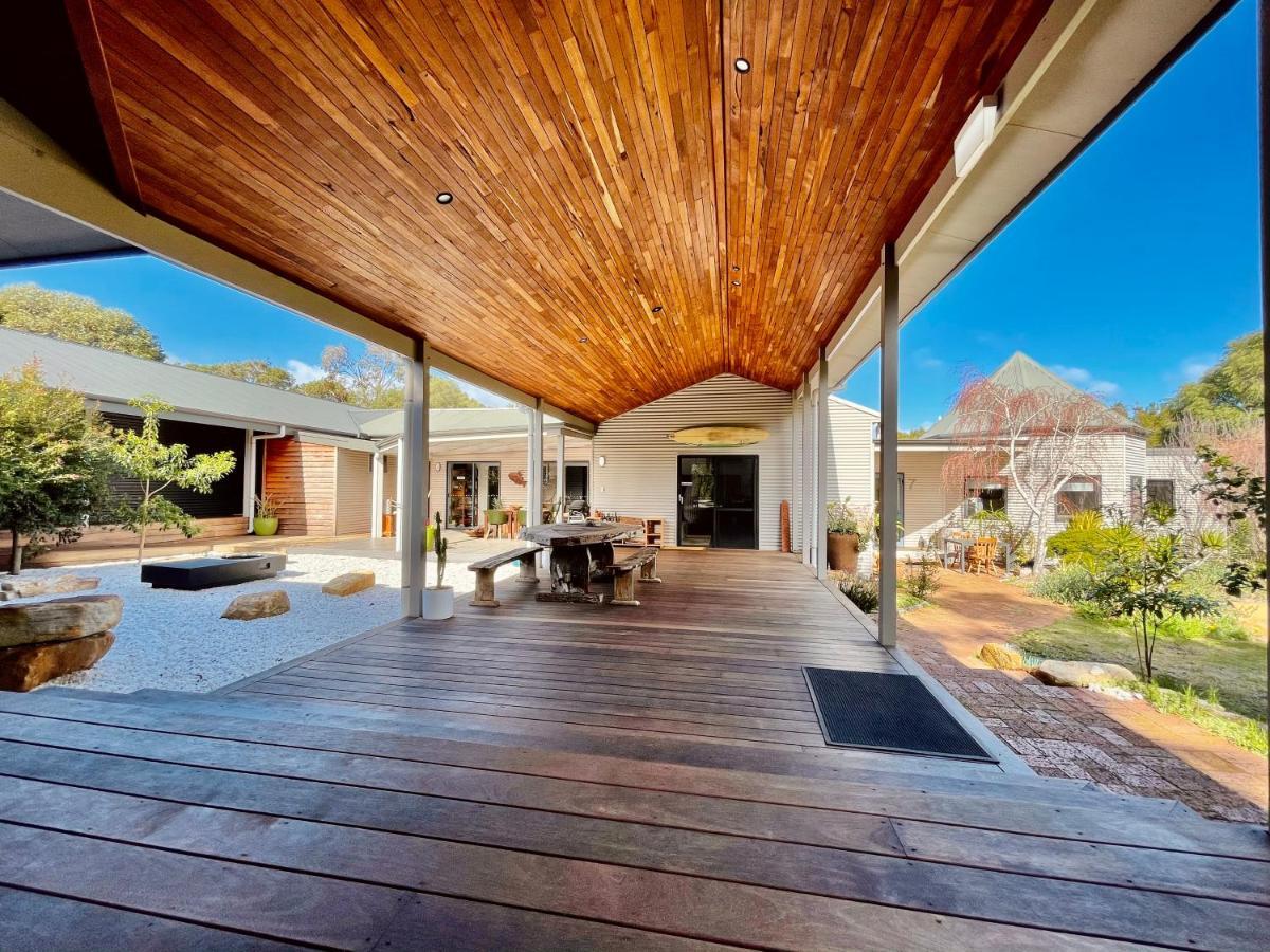 Grape Juice Retreat Rustic Romantic Gateway 5Mins To Beaches & Town Margaret River Bagian luar foto